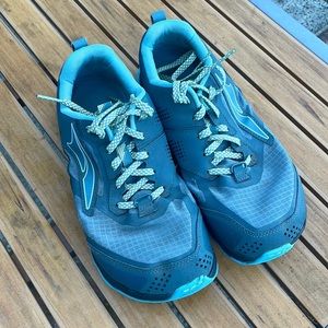 Altra Lone Peak 5 Women’s 9 Wide